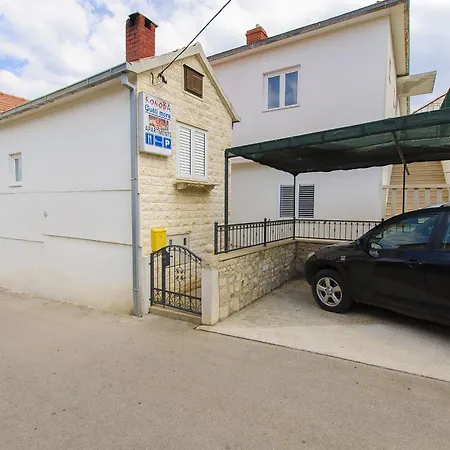 House Andelka